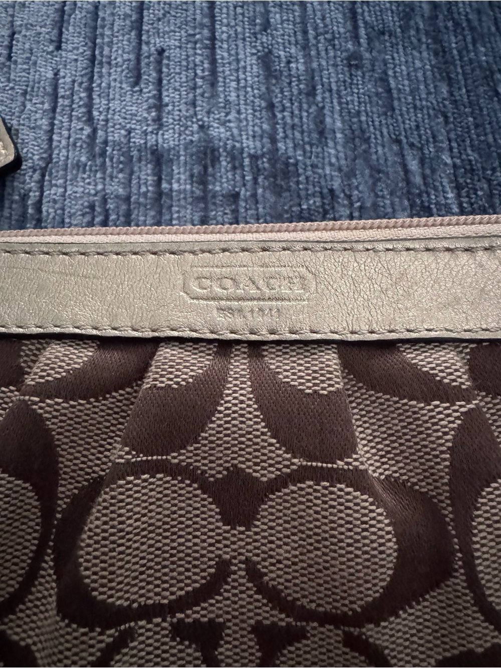 Coach Brown/Tan Signature Canvas Wristlet with Leather Trim - Picture 4 of 6